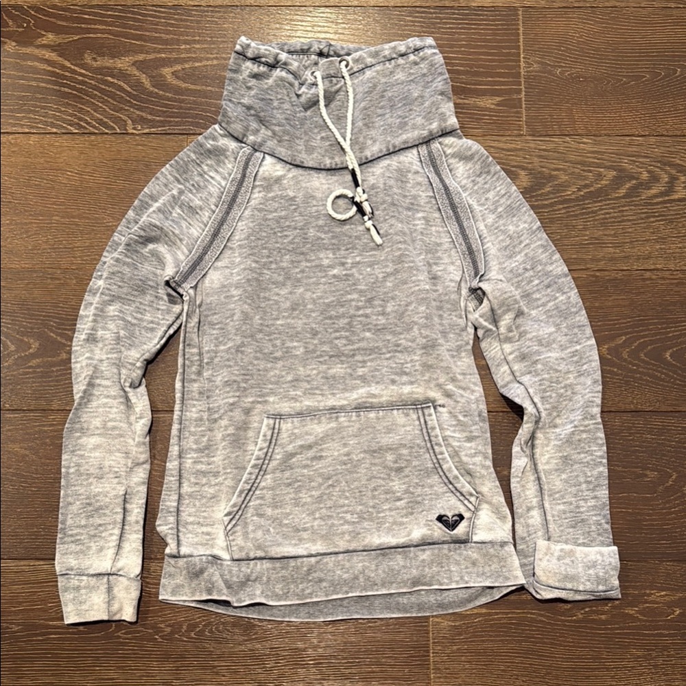 Roxy Gray Long Sleeve Relaxed Lightweight Sweatshirt